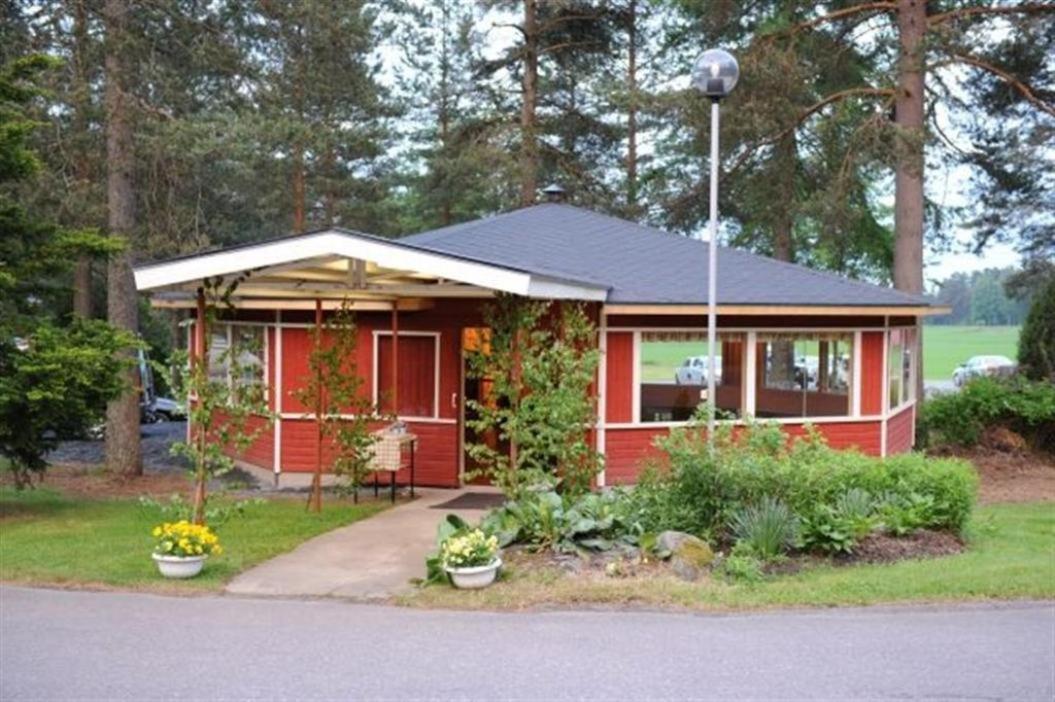Otsolan Hovi Hotel Humppila Exterior photo